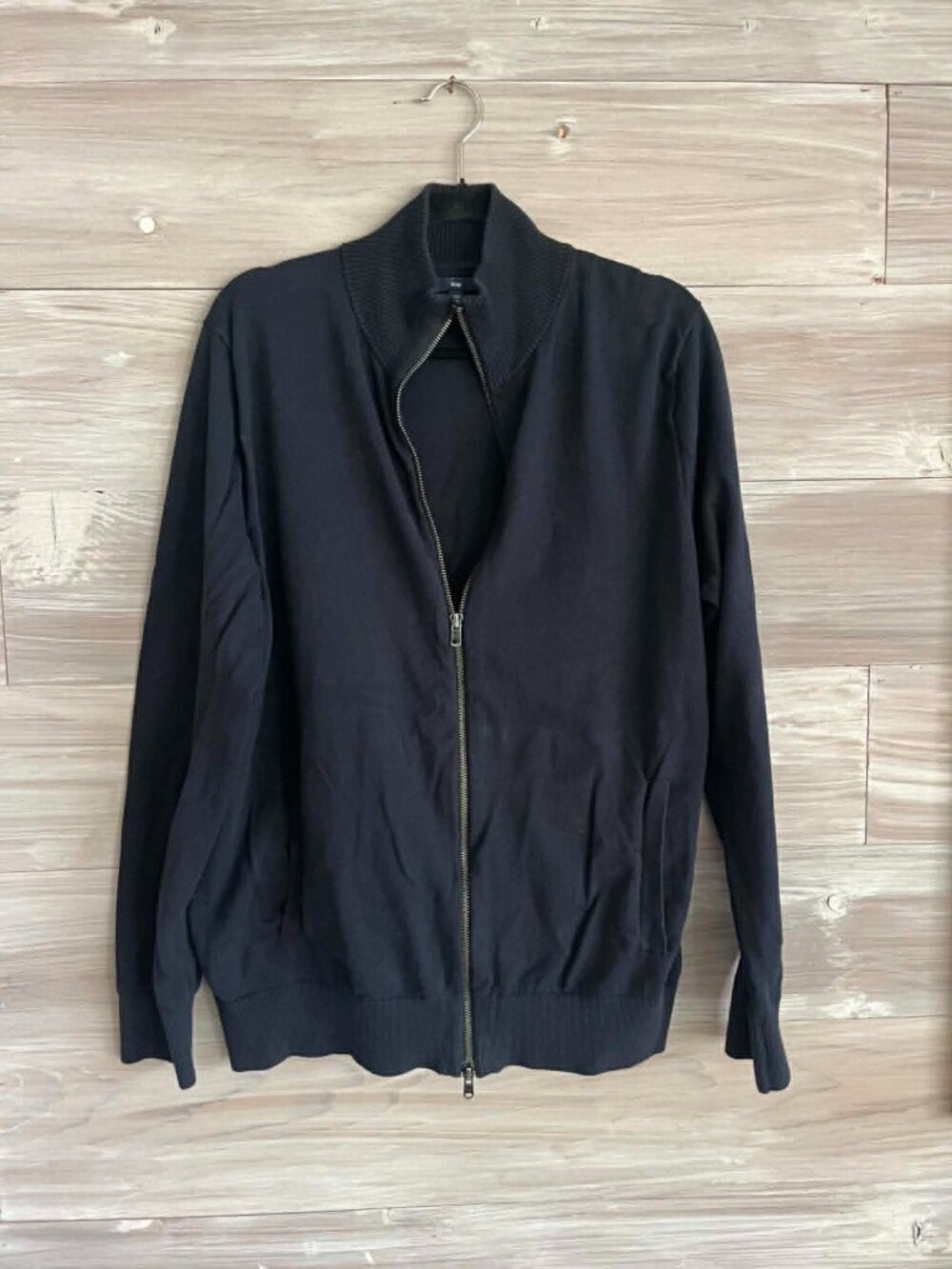 Gap zip up women's sweatshirt